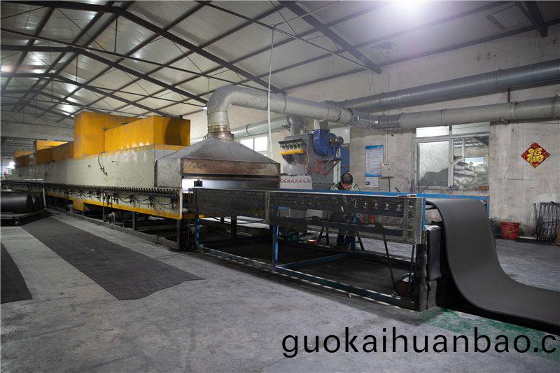 生(sheng)産設(she)備(bei)